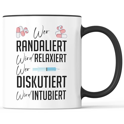 Kaffeebecher mit Spruch Wer randaliert wird relaxiert Krankenschwester Krankenpfleger Krankenhaus - lustiges Geschenk - Kaffeetasse als Geschenkidee - Becher bzw. Tasse 330ml - Weiß-Schwarz